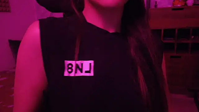 MidnightFlame: απευθείας συνομιλία ΧΧΧ