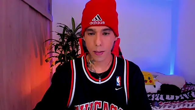 Pokazy przed kamerką – Damianwhite