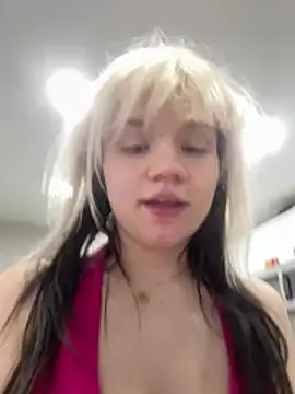 Cutiepiespanks' Webcam Show