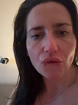 Siren__xxx: онлайн-секс-чат