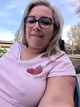 Canadian_BBW 现场XXX聊天