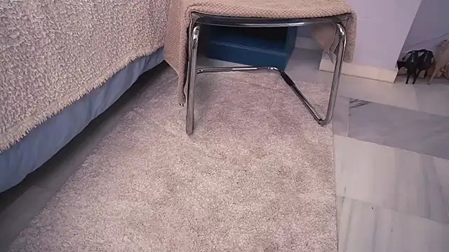 new_dee Adlı Modelin Canlı XXX Sohbeti