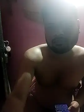 Hornyboydt webcam show