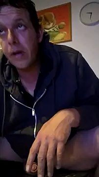 Knuffelstaaff123 Webcam Show