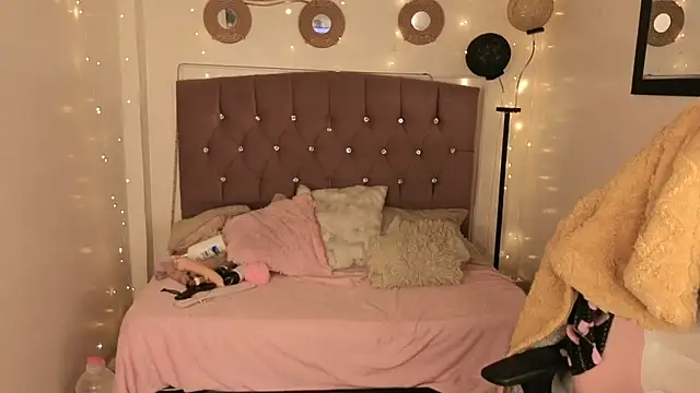 دردشة lizha_milf الجنسية المباشرة