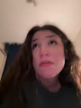 ScarletBloom_'s Live XXX Chat