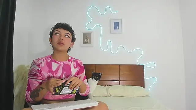 Živý XXX chat hardcoreheat_ind