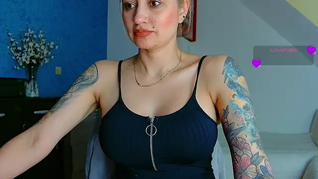 Živý XXX chat pennyyy_