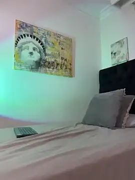 Chat +18 de Thiago_Hill ao vivo