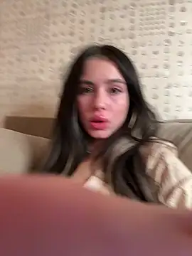 SofiaLaLight 现场XXX聊天