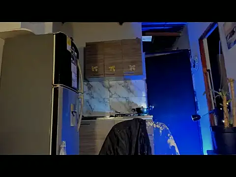 aprille15's Live XXX Chat