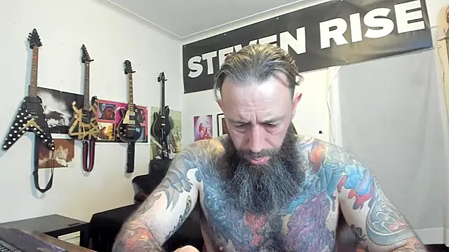 Živý XXX chat StevenRiseNYC