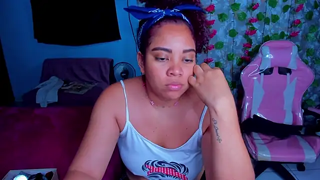 AngelaCoffee Chat XXX live