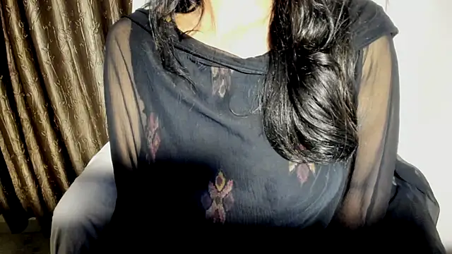 Chat XXX en directo de TheShyGirl_