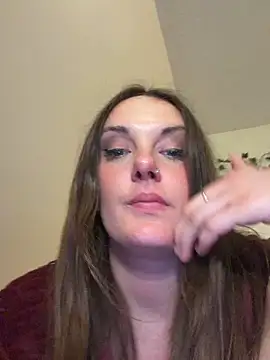 XXX chat uživo modela freaky007fox