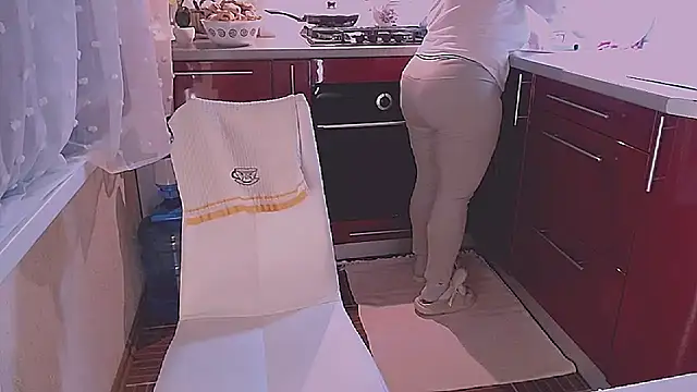 SoftLia Adlı Modelin Canlı XXX Sohbeti