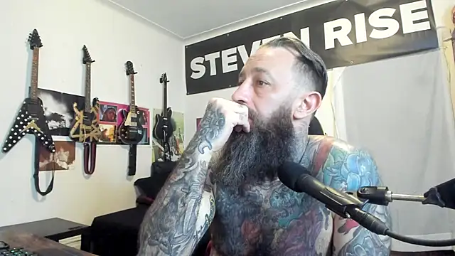 StevenRiseNYC Adlı Modelin Canlı XXX Sohbeti