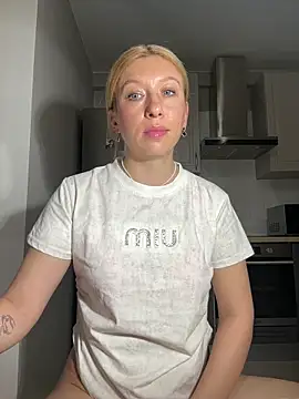 Онлайн чат XXX Kittie_Valentine