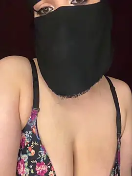 RooVaaN-Xx Webcam show