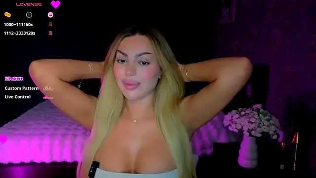 Ayla__Demir live XXX chat