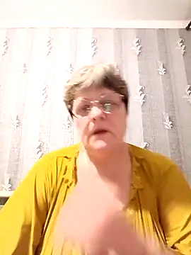 ElzaJewel's Live XXX Chat