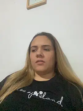 LoreinnFoxのライブXXXチャット