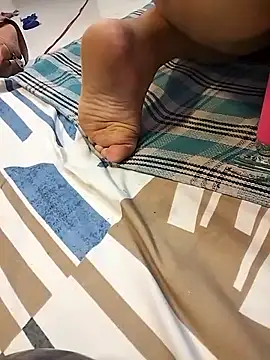 nikkyguddi live XXX chat