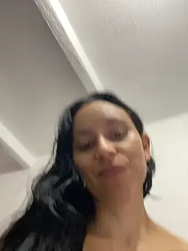 EmilyBrown01's Live XXX Chat