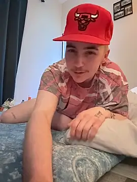 Pertunjukan Kamera Web marriedtransboys