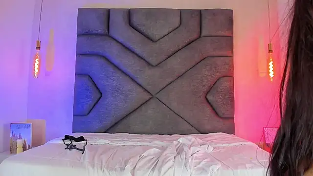 Liinda_Saenz Chat XXX live