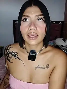 Kylie_brazt: онлайн-секс-чат