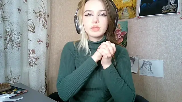 MilaTyan: онлайн-секс-чат