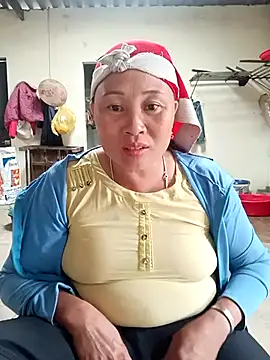 Chatroom XXX en direct de kalara_kail