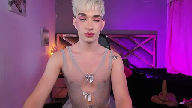 Show de Cherry_zayden_ na webcam