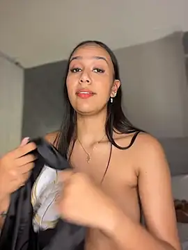 MiilaBlakeのウェブカメラショー