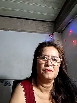 phnz élő XXX-chatje