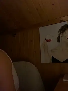 دردشة mewKate الجنسية المباشرة