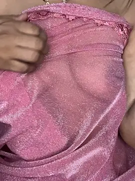 CUTI-NAINA Live XXX-chat