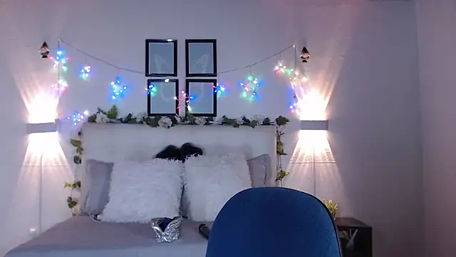 Megan_05_ Chat XXX in diretta