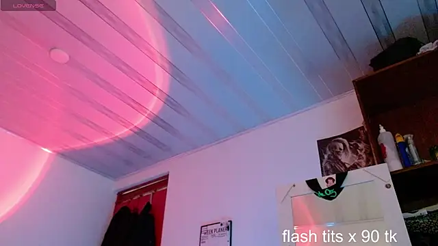 แชท XXX สดของ lilitth777