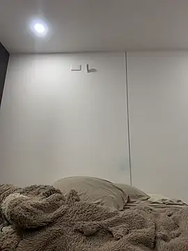 แชท XXX สดของ sukulaurens