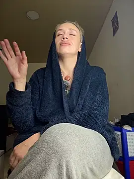 MARILYNMADELENAKOVANOVA Chat XXX in diretta