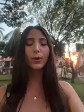 XXX chat uživo modela StarLouise