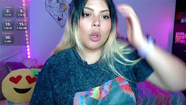 EllieMoonX Pertunjukan Webcam