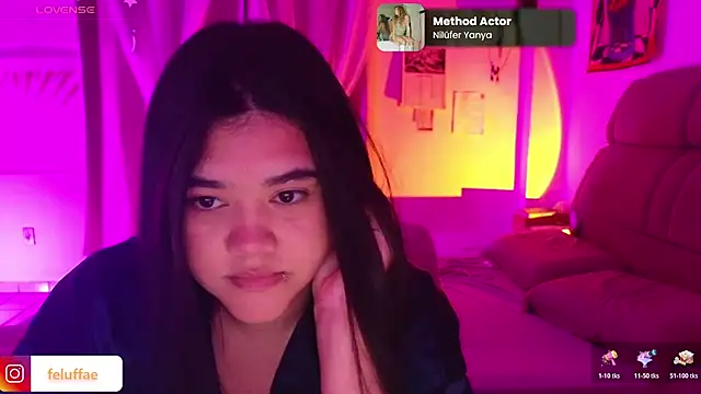 แชท XXX สดของ feluriana