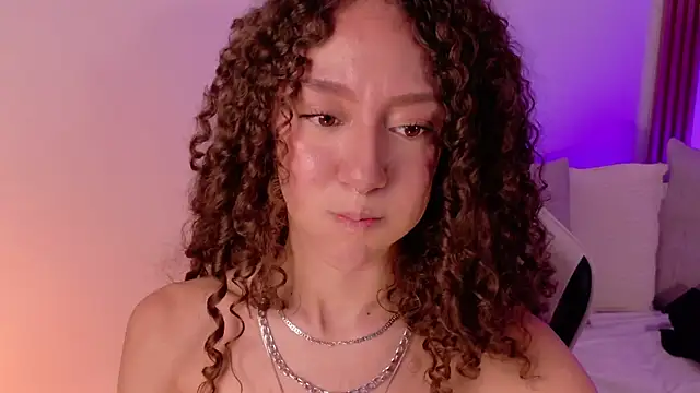 Živý XXX chat ChloeMoreti