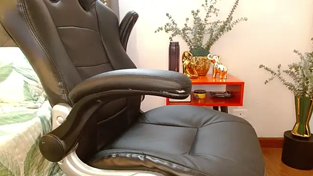 Valentina-Ferrer Chat XXX live