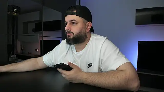 DravenPeak Live XXX-Chat