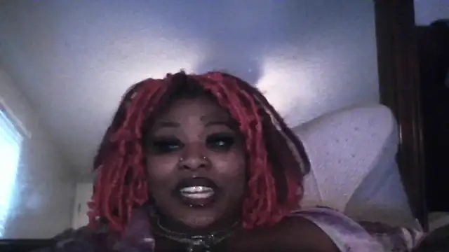 Chatroom XXX en direct de Dusaa_