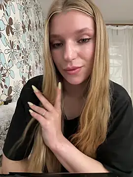 adel_secret Chat XXX in diretta